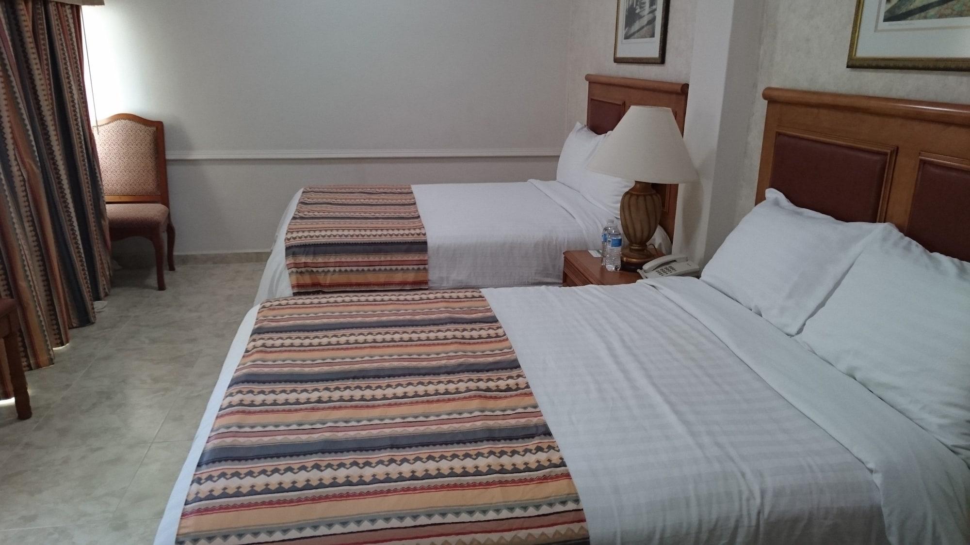 Savoy Express Hotel Torreón Eksteriør billede